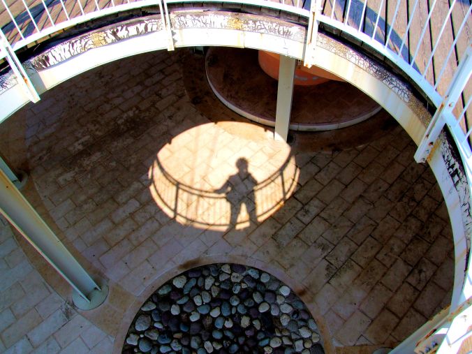 Blue Moon, Piazzale Bucintoro 1 – 30126 Lido Di Venezia. How to be up in the sun and down in the shade … or is it up in the shade and down in the sun? https://witness.theguardian.com/assignment/557aebafe4b0e706bc8bda9f/1568744 